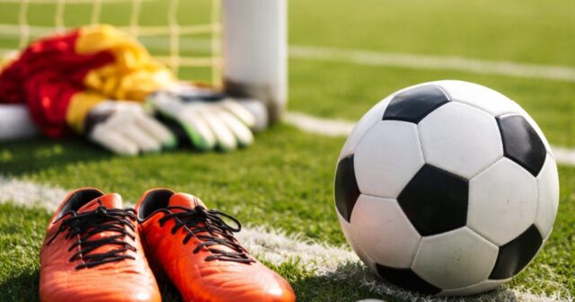 Salerno vince 2-0 contro Ravenna: prestazione super di Inglese