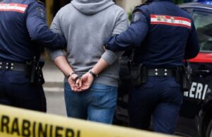 Arrestato ad Amalfi per violazione di misure cautelari: accusato di maltrattamenti Arrestato ad Amalfi per violazione di misure cautelari: accusato di maltrattamenti