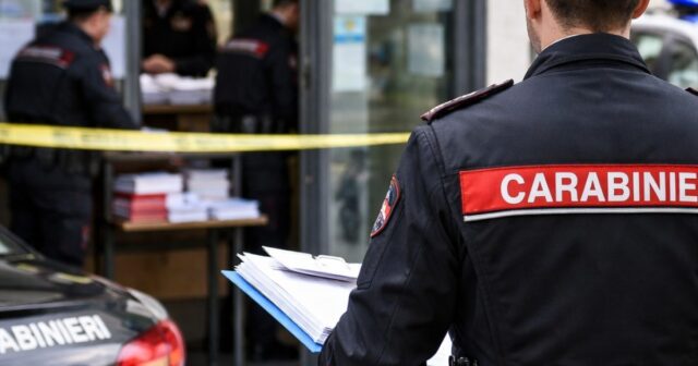 Indagini sugli appalti pubblici a Positano: perquisizioni in corso Indagini sugli appalti pubblici a Positano: perquisizioni in corso