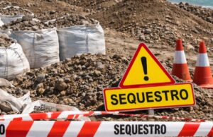 Sequestro a Cetara per ripascimento con materiale inadeguato Sequestro a Cetara per ripascimento con materiale inadeguato