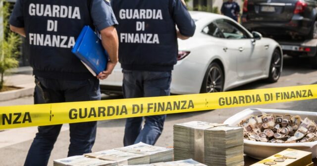 Sequestro di beni da 8 milioni di euro a Rimini: coinvolta società di Scafati Sequestro di beni da 8 milioni di euro a Rimini: coinvolta società di Scafati