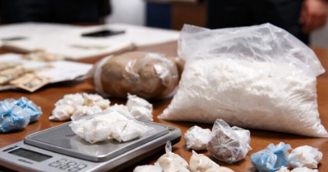 Arrestato A.A. a Salerno per spaccio di sostanze stupefacenti