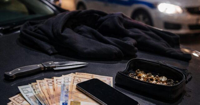 Arrestato un 21enne a Salerno per rapina aggravata in concorso Arrestato un 21enne a Salerno per rapina aggravata in concorso