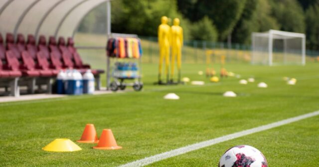 Faggiano sulla rosa della Salernitana: "Aspettiamo le uscite, Gyabuaa deve sorridere"