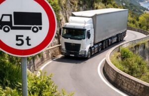 Ravello si oppone al divieto di transito per mezzi pesanti Ravello si oppone al divieto di transito per mezzi pesanti
