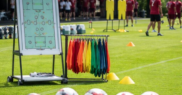 Salernitana in allenamento: focus su tattica e palestra Salernitana in allenamento: focus su tattica e palestra