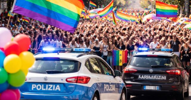 Salerno celebra il Pride 2026 con un corteo colorato Salerno celebra il Pride 2026 con un corteo colorato