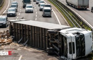 Incidente sul raccordo Salerno-Avellino provoca gravi disagi alla viabilità Incidente sul raccordo Salerno-Avellino provoca gravi disagi alla viabilità