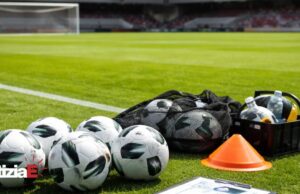 Rientro di Mattia Tascone nel centrocampo della Salernitana per la sfida contro il Foggia Rientro di Mattia Tascone nel centrocampo della Salernitana per la sfida contro il Foggia