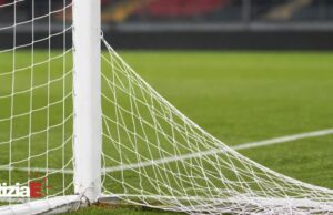 Ritardo nel calcio d’inizio di Foggia-Salernitana a causa di un problema tecnico Ritardo nel calcio d'inizio di Foggia-Salernitana a causa di un problema tecnico