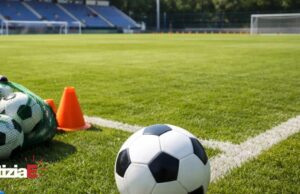 Presentazione della sfida tra Salernitana Primavera e Latina da parte di Foglia Manzillo Presentazione della sfida tra Salernitana Primavera e Latina da parte di Foglia Manzillo