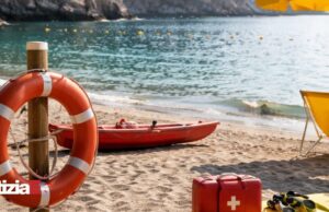 Tragedia sulla Spiaggia dei Limoni: un 63enne salernitano muore in mare Tragedia sulla Spiaggia dei Limoni: un 63enne salernitano muore in mare